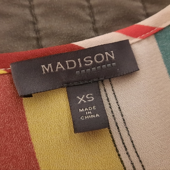 Madison XS Rainbow Top - Picture 2 of 5
